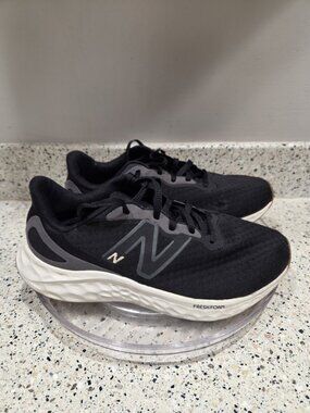 New Balance Fresh Foam Arishi Warisek4 Black Women's Sneakers Size 9